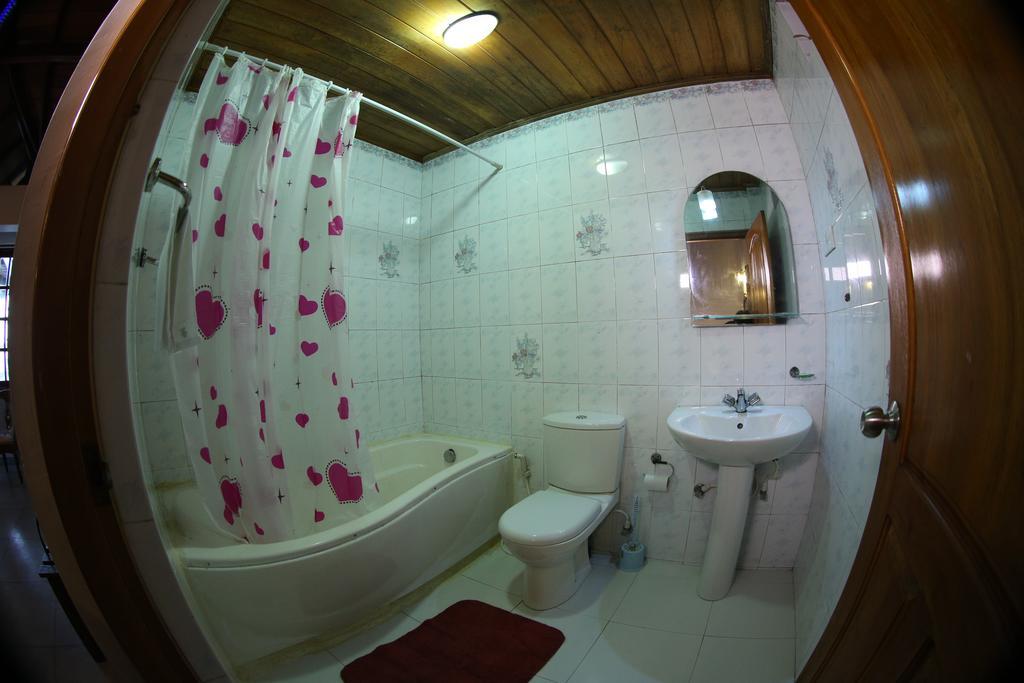 Alcam Holiday Home Kandy Exterior photo