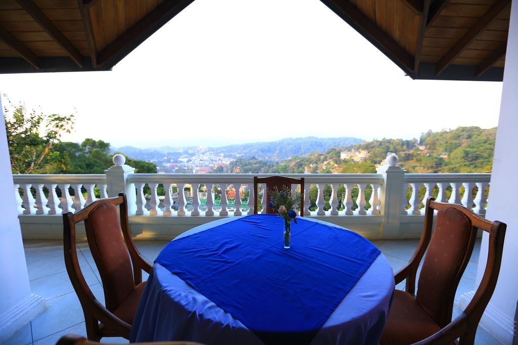 Alcam Holiday Home Kandy Exterior photo