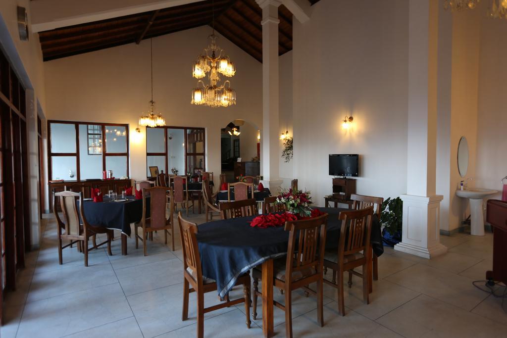Alcam Holiday Home Kandy Exterior photo