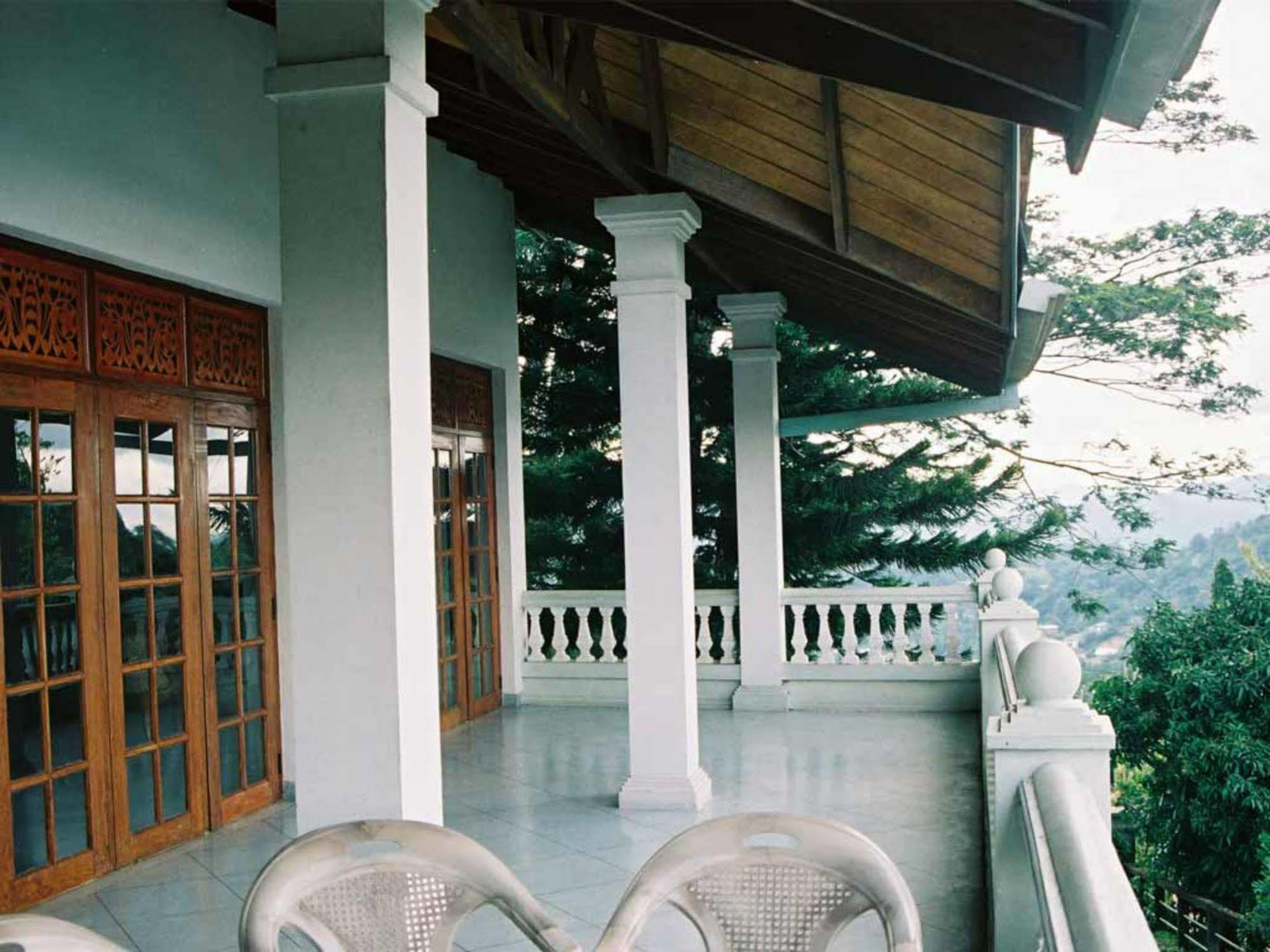 Alcam Holiday Home Kandy Exterior photo